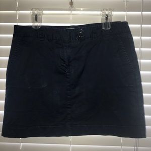 Vineyard Vines skirt size 12 navy